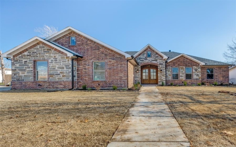 1802 S Hyde Park Avenue, Denison, TX 75020, 4 Bedrooms Bedrooms, ,2 BathroomsBathrooms,Residential,For Sale,1802 S Hyde Park Avenue,20749631