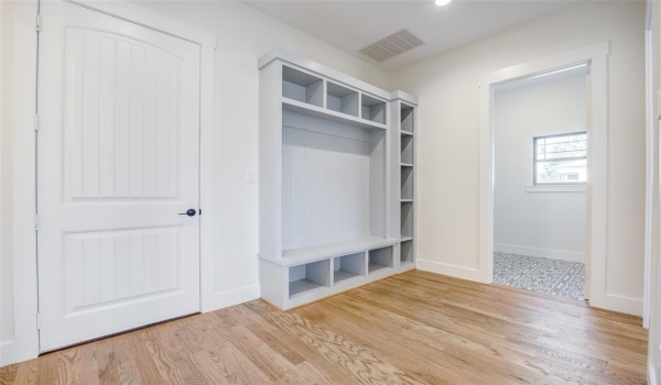 1802 S Hyde Park Avenue, Denison, TX 75020, 4 Bedrooms Bedrooms, ,2 BathroomsBathrooms,Residential,For Sale,1802 S Hyde Park Avenue,20749631
