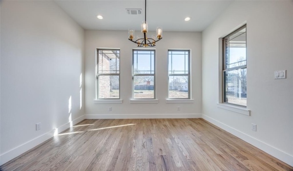 1802 S Hyde Park Avenue, Denison, TX 75020, 4 Bedrooms Bedrooms, ,2 BathroomsBathrooms,Residential,For Sale,1802 S Hyde Park Avenue,20749631