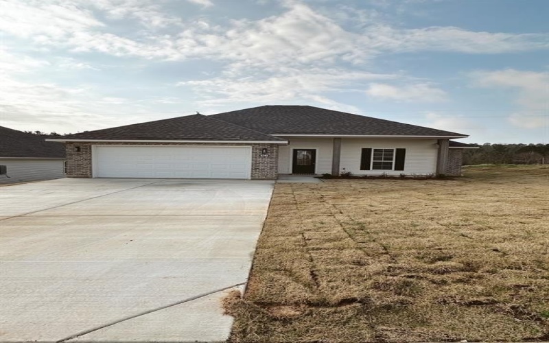 5793 Bunker Way, Blanchard, LA 71107, 3 Bedrooms Bedrooms, ,2 BathroomsBathrooms,Residential,For Sale,5793 Bunker Way,20738653