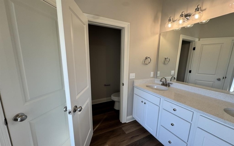 5793 Bunker Way, Blanchard, LA 71107, 3 Bedrooms Bedrooms, ,2 BathroomsBathrooms,Residential,For Sale,5793 Bunker Way,20738653