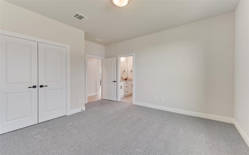 1129 Barrix Drive, Forney, TX 75126, 4 Bedrooms Bedrooms, ,3 BathroomsBathrooms,Residential,For Sale,1129 Barrix Drive,20749794