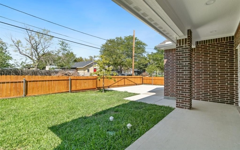 2070 Cool Mist Lane, Dallas, TX 75253, 3 Bedrooms Bedrooms, ,2 BathroomsBathrooms,Residential,For Sale,2070 Cool Mist Lane,20749950