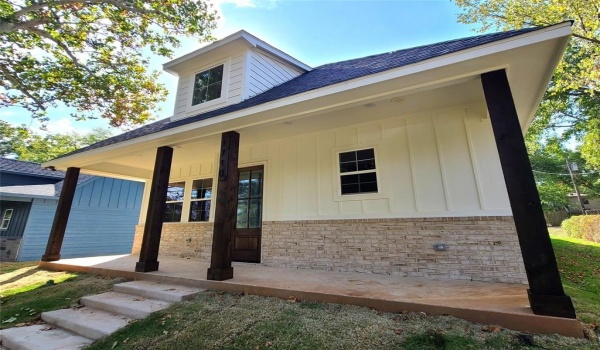 1710 W Parnell, Denison, TX 75020, 3 Bedrooms Bedrooms, ,2 BathroomsBathrooms,Residential,For Sale,1710 W Parnell,20749975