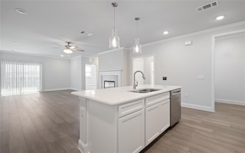 651 N Watters Road #4303, Allen, TX 75013, 2 Habitaciones Habitaciones , ,2 BañosBaños,Residential,En Venta,651 N Watters Road,20738752
