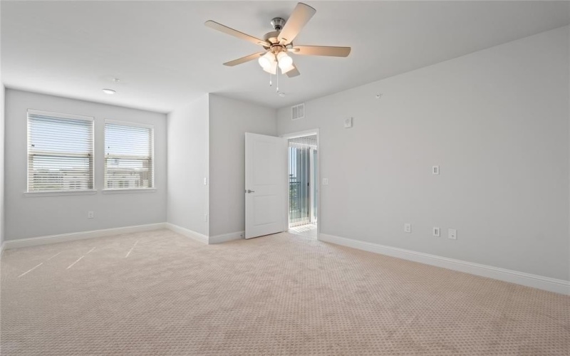 651 N Watters Road #4303, Allen, TX 75013, 2 Habitaciones Habitaciones , ,2 BañosBaños,Residential,En Venta,651 N Watters Road,20738752
