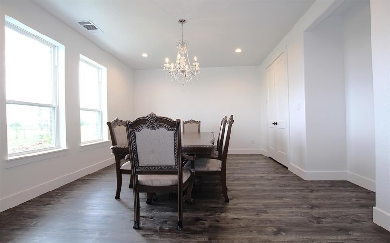 6800 FM 3383, Corsicana, TX 75110, 9 Bedrooms Bedrooms, ,7 BathroomsBathrooms,Residential,For Sale,6800 FM 3383,20738900