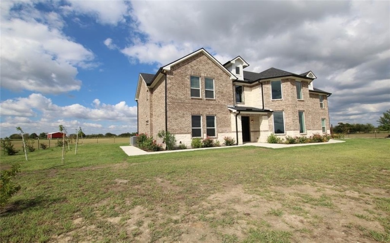 6800 FM 3383, Corsicana, TX 75110, 9 Bedrooms Bedrooms, ,7 BathroomsBathrooms,Residential,For Sale,6800 FM 3383,20738900