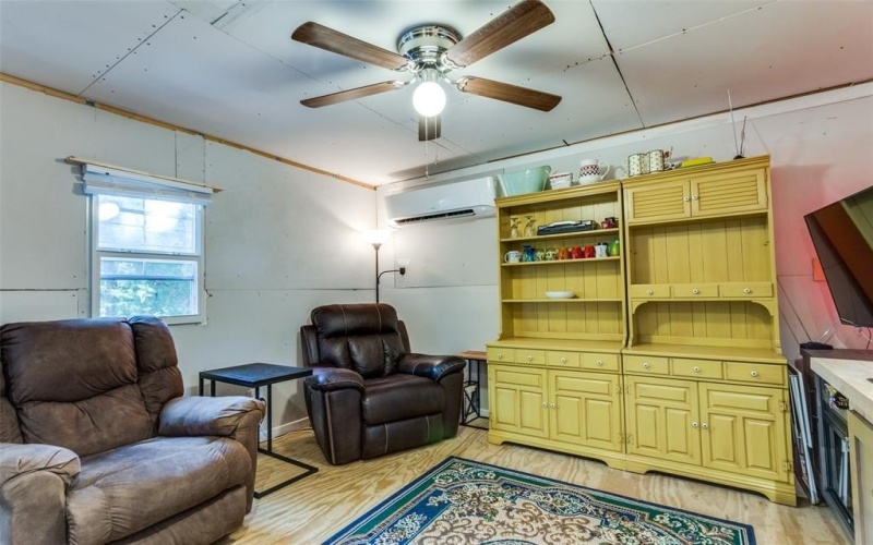 322 Boone, Alvarado, TX 76009, 1 Bedroom Bedrooms, ,1 BathroomBathrooms,Residential,For Sale,322 Boone,20739100