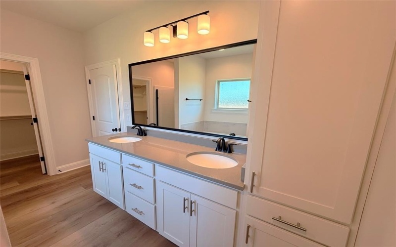299 CESSNA Drive, Shreveport, LA 71106, 4 Bedrooms Bedrooms, ,2 BathroomsBathrooms,Residential,For Sale,299 CESSNA Drive,20739679