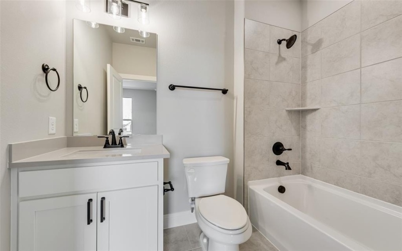 1125 Barrix Drive, Forney, TX 75126, 4 Bedrooms Bedrooms, ,3 BathroomsBathrooms,Residential,For Sale,1125 Barrix Drive,20739983