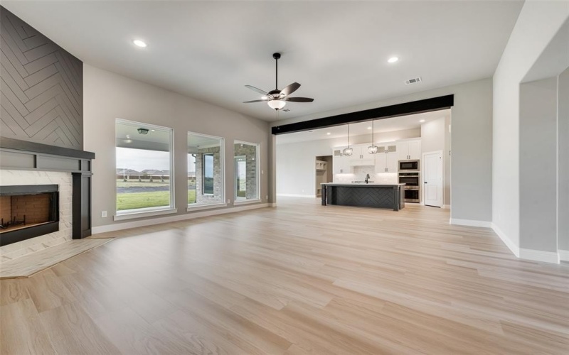 1125 Barrix Drive, Forney, TX 75126, 4 Bedrooms Bedrooms, ,3 BathroomsBathrooms,Residential,For Sale,1125 Barrix Drive,20739983