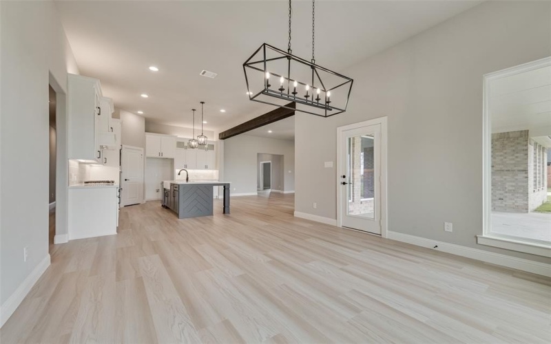 1125 Barrix Drive, Forney, TX 75126, 4 Bedrooms Bedrooms, ,3 BathroomsBathrooms,Residential,For Sale,1125 Barrix Drive,20739983