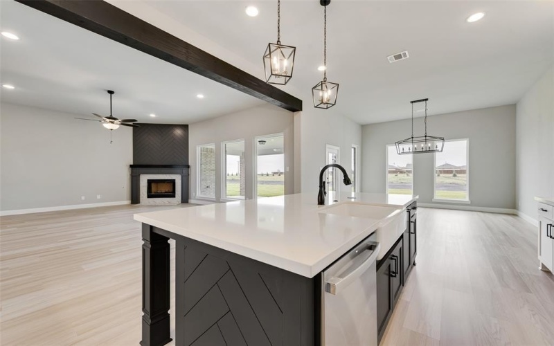 1125 Barrix Drive, Forney, TX 75126, 4 Bedrooms Bedrooms, ,3 BathroomsBathrooms,Residential,For Sale,1125 Barrix Drive,20739983