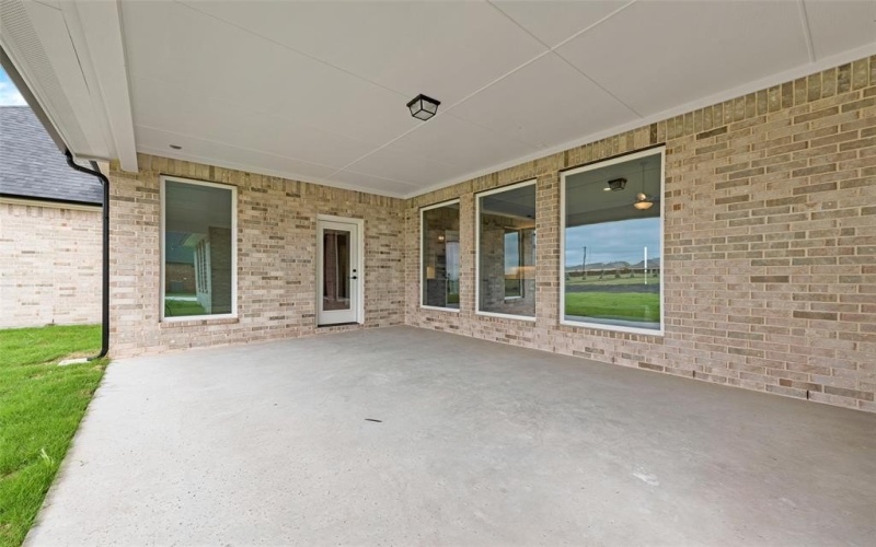 1125 Barrix Drive, Forney, TX 75126, 4 Bedrooms Bedrooms, ,3 BathroomsBathrooms,Residential,For Sale,1125 Barrix Drive,20739983
