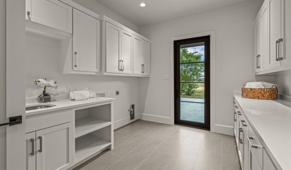 310 Shady Oaks Drive, Southlake, TX 76092, 6 Bedrooms Bedrooms, ,9 BathroomsBathrooms,Residential,For Sale,310 Shady Oaks Drive,20740283