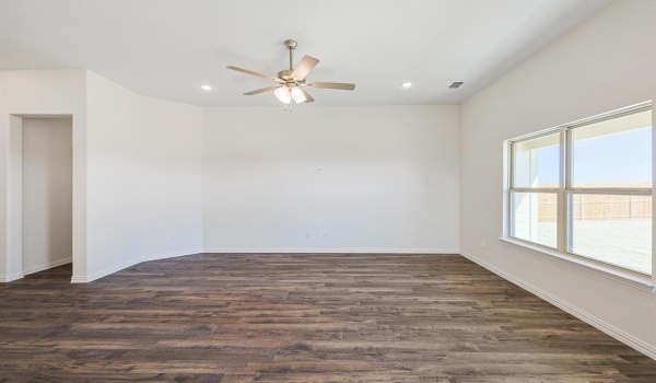 2511 Ridgecrest Lane, Sherman, TX 75092, 3 Bedrooms Bedrooms, ,2 BathroomsBathrooms,Residential,For Sale,2511 Ridgecrest Lane,20740490