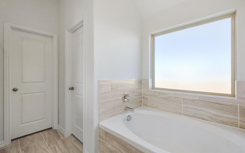 2511 Ridgecrest Lane, Sherman, TX 75092, 3 Bedrooms Bedrooms, ,2 BathroomsBathrooms,Residential,For Sale,2511 Ridgecrest Lane,20740490