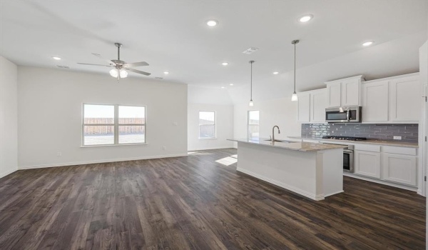2511 Ridgecrest Lane, Sherman, TX 75092, 3 Bedrooms Bedrooms, ,2 BathroomsBathrooms,Residential,For Sale,2511 Ridgecrest Lane,20740490