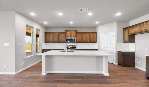 2609 Witness Tree Road, Oak Ridge, TX 75161, 4 Habitaciones Habitaciones , ,2 BañosBaños,Residential,En Venta,2609 Witness Tree Road,20740511