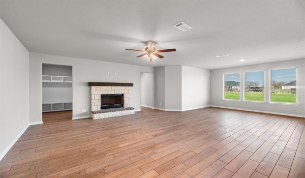 2609 Witness Tree Road, Oak Ridge, TX 75161, 4 Habitaciones Habitaciones , ,2 BañosBaños,Residential,En Venta,2609 Witness Tree Road,20740511