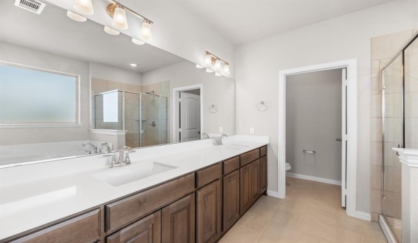 2609 Witness Tree Road, Oak Ridge, TX 75161, 4 Habitaciones Habitaciones , ,2 BañosBaños,Residential,En Venta,2609 Witness Tree Road,20740511