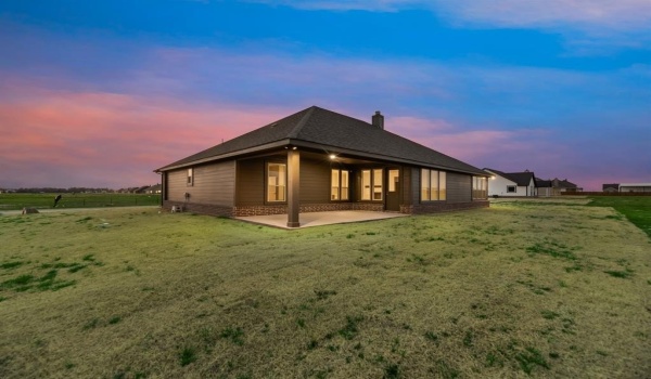 2609 Witness Tree Road, Oak Ridge, TX 75161, 4 Habitaciones Habitaciones , ,2 BañosBaños,Residential,En Venta,2609 Witness Tree Road,20740511