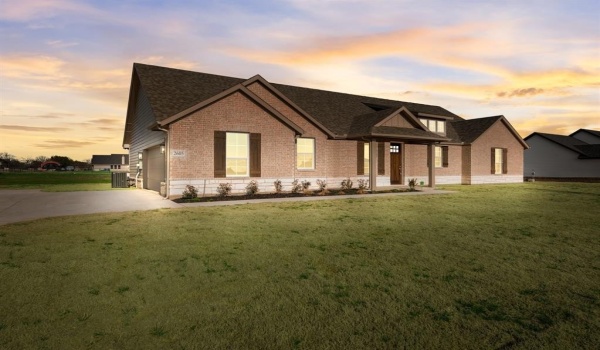 2605 Witness Tree Road, Oak Ridge, TX 75161, 3 Habitaciones Habitaciones , ,2 BañosBaños,Residential,En Venta,2605 Witness Tree Road,20740526