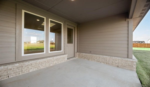 2605 Witness Tree Road, Oak Ridge, TX 75161, 3 Habitaciones Habitaciones , ,2 BañosBaños,Residential,En Venta,2605 Witness Tree Road,20740526