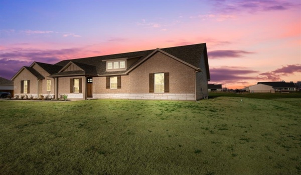 2605 Witness Tree Road, Oak Ridge, TX 75161, 3 Habitaciones Habitaciones , ,2 BañosBaños,Residential,En Venta,2605 Witness Tree Road,20740526
