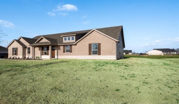 2605 Witness Tree Road, Oak Ridge, TX 75161, 3 Habitaciones Habitaciones , ,2 BañosBaños,Residential,En Venta,2605 Witness Tree Road,20740526