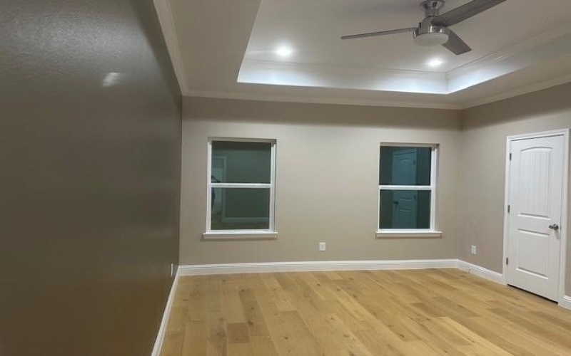 1008 S Preston Street, Ennis, TX 75119, 3 Bedrooms Bedrooms, ,2 BathroomsBathrooms,Residential,For Sale,1008 S Preston Street,20740599