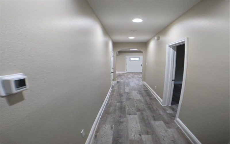 1010 S Preston Street, Ennis, TX 75119, 3 Bedrooms Bedrooms, ,2 BathroomsBathrooms,Residential,For Sale,1010 S Preston Street,20740604