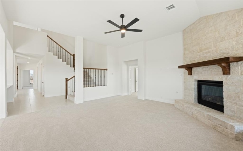 916 Lasalle Drive, Red Oak, TX 75154, 4 Bedrooms Bedrooms, ,3 BathroomsBathrooms,Residential,For Sale,916 Lasalle Drive,20740654