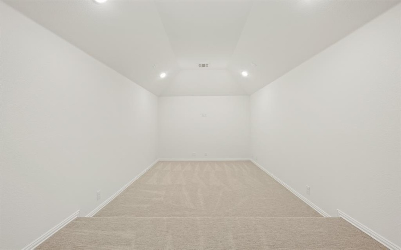916 Lasalle Drive, Red Oak, TX 75154, 4 Bedrooms Bedrooms, ,3 BathroomsBathrooms,Residential,For Sale,916 Lasalle Drive,20740654