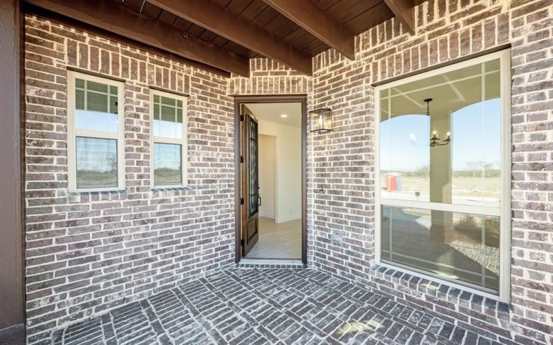 916 Lasalle Drive, Red Oak, TX 75154, 4 Bedrooms Bedrooms, ,3 BathroomsBathrooms,Residential,For Sale,916 Lasalle Drive,20740654