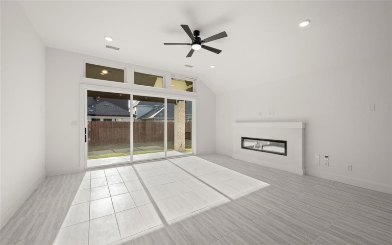 6721 Rosby Avenue, Fort Worth, TX 76123, 3 Bedrooms Bedrooms, ,3 BathroomsBathrooms,Residential,For Sale,6721 Rosby Avenue,20740754
