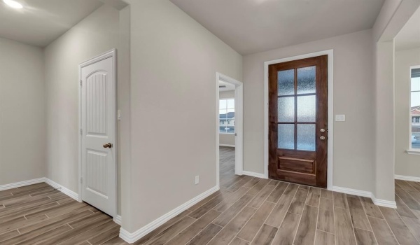 6 Louis Road, Sherman, TX 75090, 4 Bedrooms Bedrooms, ,3 BathroomsBathrooms,Residential,For Sale,6 Louis Road,20740966