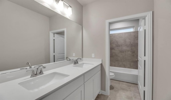 6 Louis Road, Sherman, TX 75090, 4 Bedrooms Bedrooms, ,3 BathroomsBathrooms,Residential,For Sale,6 Louis Road,20740966