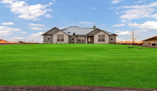 6 Louis Road, Sherman, TX 75090, 4 Bedrooms Bedrooms, ,3 BathroomsBathrooms,Residential,For Sale,6 Louis Road,20740966