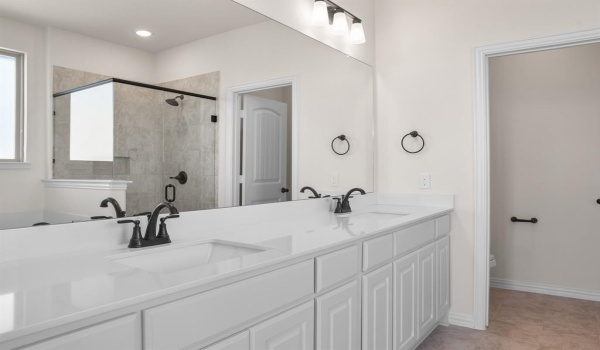 10 Louis Road, Sherman, TX 75090, 4 Bedrooms Bedrooms, ,2 BathroomsBathrooms,Residential,For Sale,10 Louis Road,20740978