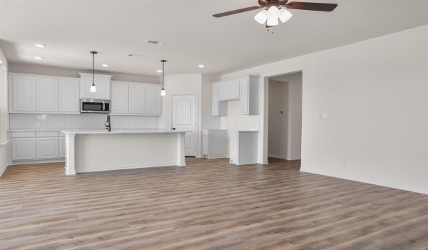 10 Louis Road, Sherman, TX 75090, 4 Bedrooms Bedrooms, ,2 BathroomsBathrooms,Residential,For Sale,10 Louis Road,20740978