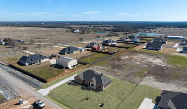 2 Louis Road, Sherman, TX 75090, 3 Bedrooms Bedrooms, ,2 BathroomsBathrooms,Residential,For Sale,2 Louis Road,20740986