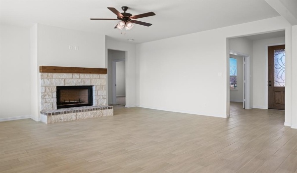 2 Louis Road, Sherman, TX 75090, 3 Bedrooms Bedrooms, ,2 BathroomsBathrooms,Residential,For Sale,2 Louis Road,20740986
