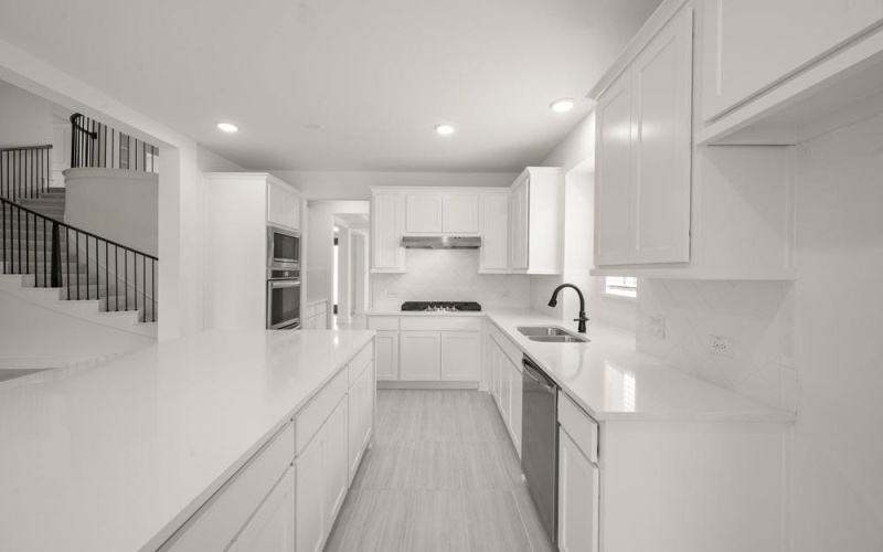 6720 Rosby Avenue, Fort Worth, TX 76123, 5 Habitaciones Habitaciones , ,5 BañosBaños,Residential,En Venta,6720 Rosby Avenue,20741147