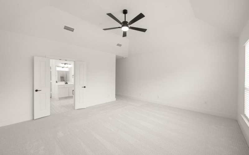 6720 Rosby Avenue, Fort Worth, TX 76123, 5 Habitaciones Habitaciones , ,5 BañosBaños,Residential,En Venta,6720 Rosby Avenue,20741147