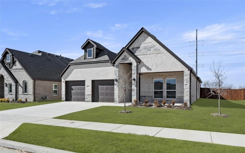 8716 Heartland Drive, Fort Worth, TX 76123, 3 Bedrooms Bedrooms, ,3 BathroomsBathrooms,Residential,For Sale,8716 Heartland Drive,20741153