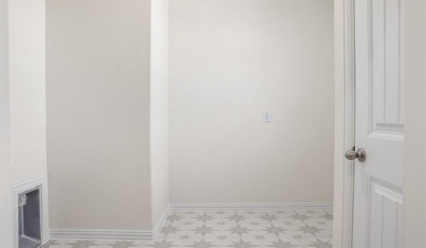 6 Ina Road, Sherman, TX 75090, 3 Bedrooms Bedrooms, ,2 BathroomsBathrooms,Residential,For Sale,6 Ina Road,20741169
