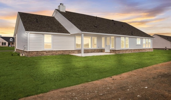 6 Ina Road, Sherman, TX 75090, 3 Bedrooms Bedrooms, ,2 BathroomsBathrooms,Residential,For Sale,6 Ina Road,20741169