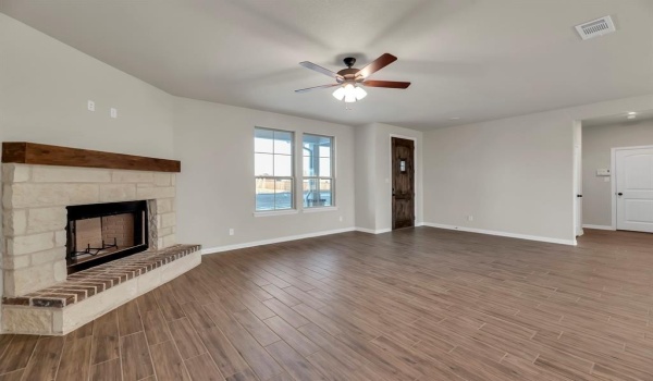 2 Ina Road, Sherman, TX 75090, 4 Bedrooms Bedrooms, ,2 BathroomsBathrooms,Residential,For Sale,2 Ina Road,20741173